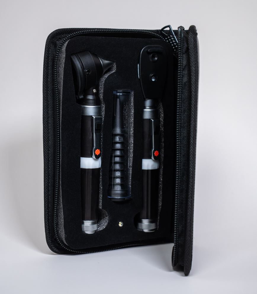 Kit de Diagnóstico Otoscopio y Oftalmoscopio de Fibra Óptica LED – Profesional