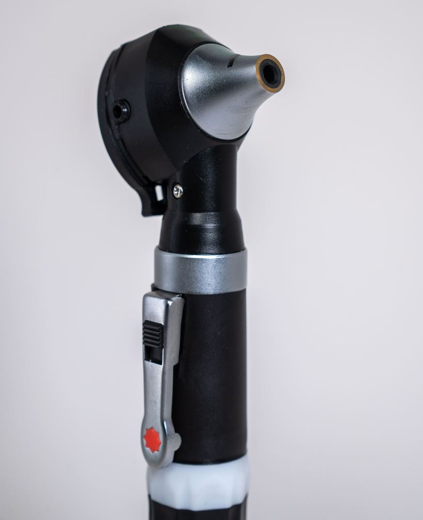 Combo: 10 Oftalmoscopio + Otoscopio + Tensiómetro Manual y Fonendoscopio