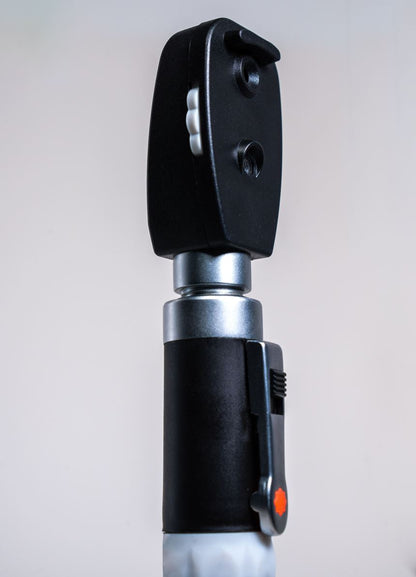 Combo: 10 Oftalmoscopio + Otoscopio + Tensiómetro Manual y Fonendoscopio